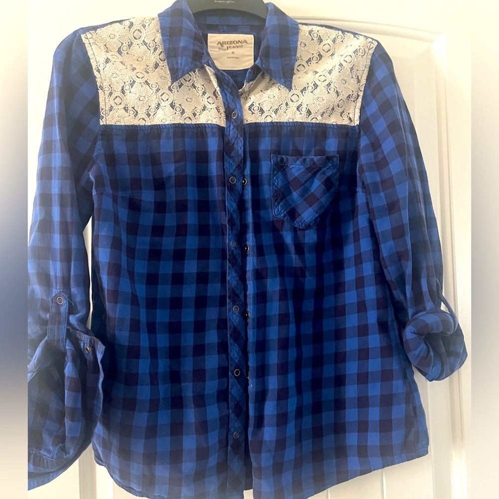Plaid & laced shirt